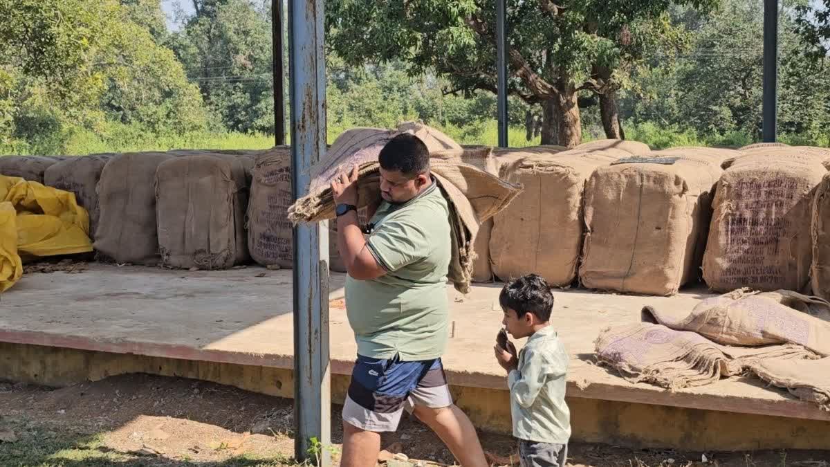 Chaos in paddy procurement centers