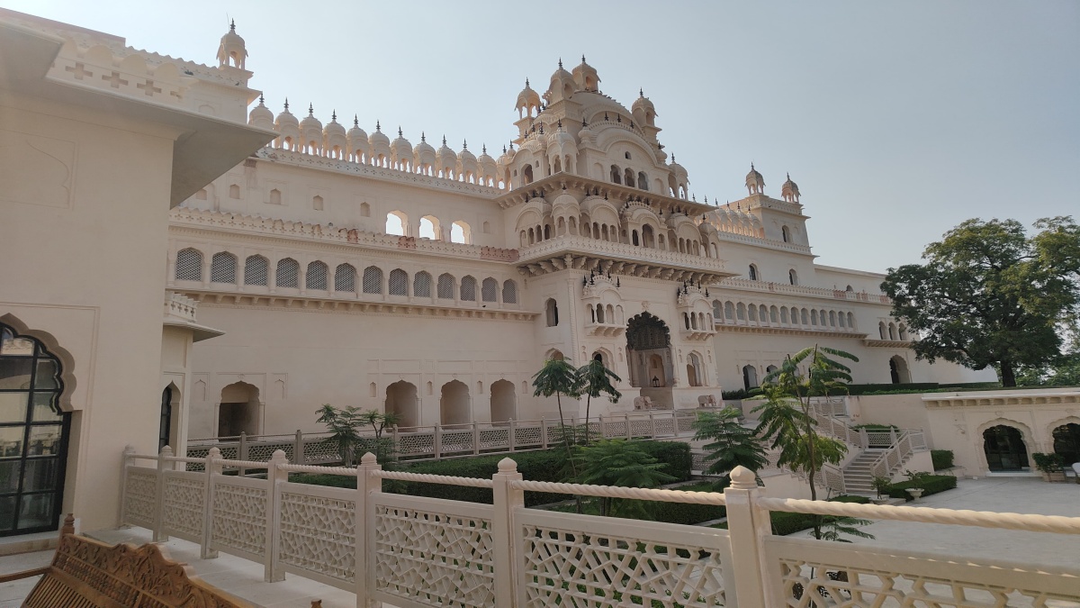 5 Star Hotel Rajgarh Palace