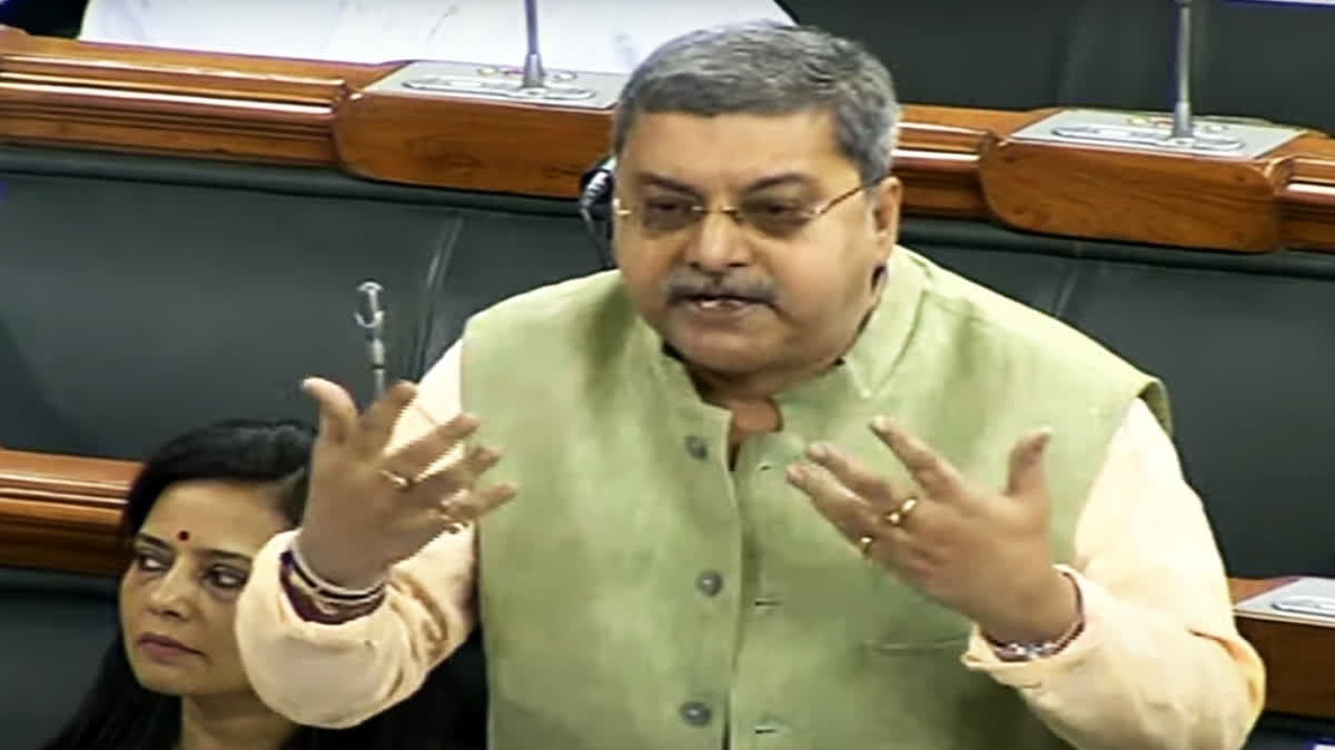 TMC Names Kalyan Banerjee, Saket Gokhale For Joint Panel On Simultaneous Polls Bills TMC Names Kalyan Banerjee, Saket Gokhale For Joint Panel On Simultaneous Polls Bills