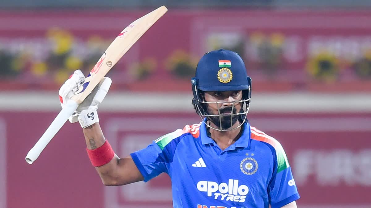 விஜய் ஹசாரே கோப்பை 2025-26: கர்நாடகா அணியில் கேஎல் ராகுல், பிரசித் கிருஷ்ணா