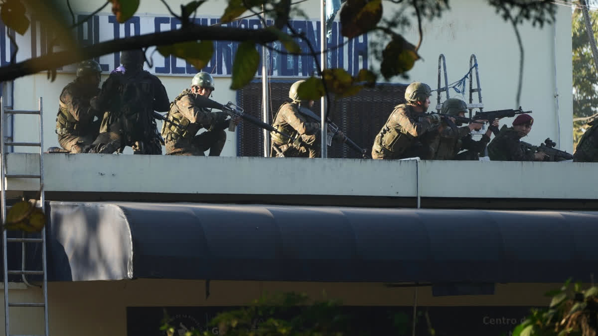 Guatemala Declares State Of Siege After Gang Violence Kills 7 Police ...