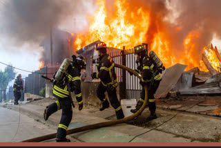 Wildfires rage in Chile due to extreme heat