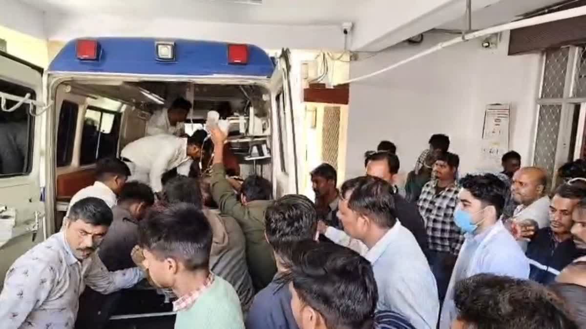 डूंगरपुर में दर्दनाक सड़क हादसा