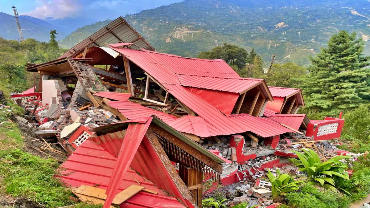 आपदा में बेघर हुए प्रभावितों का कैसे बनेगा अशियाना?