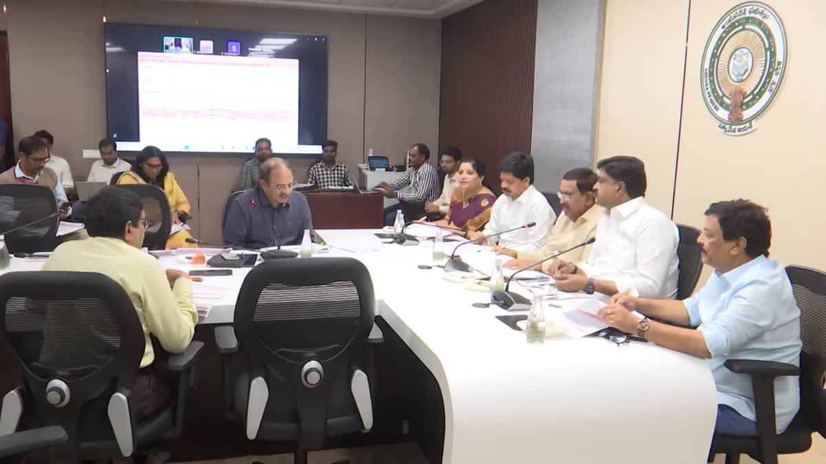 Cabinet_Sub_Committee_meet