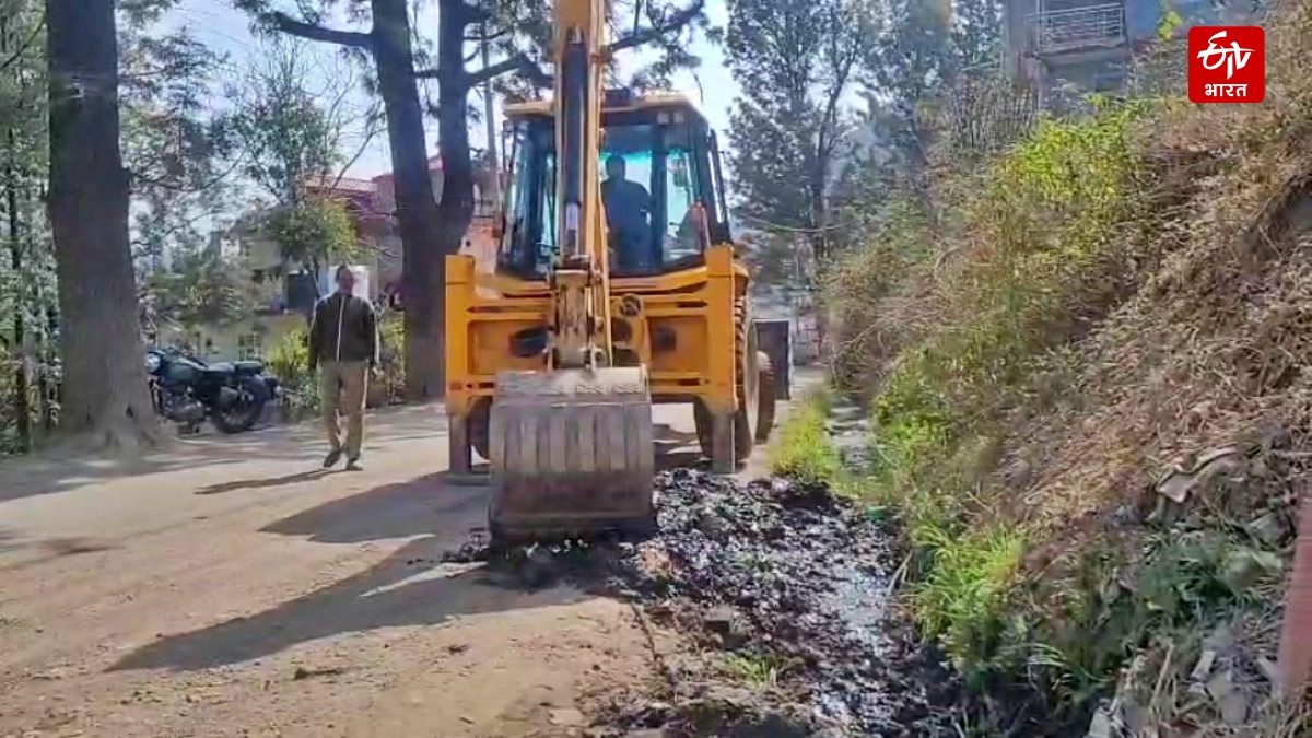 Politics on Solan-Subathu Road