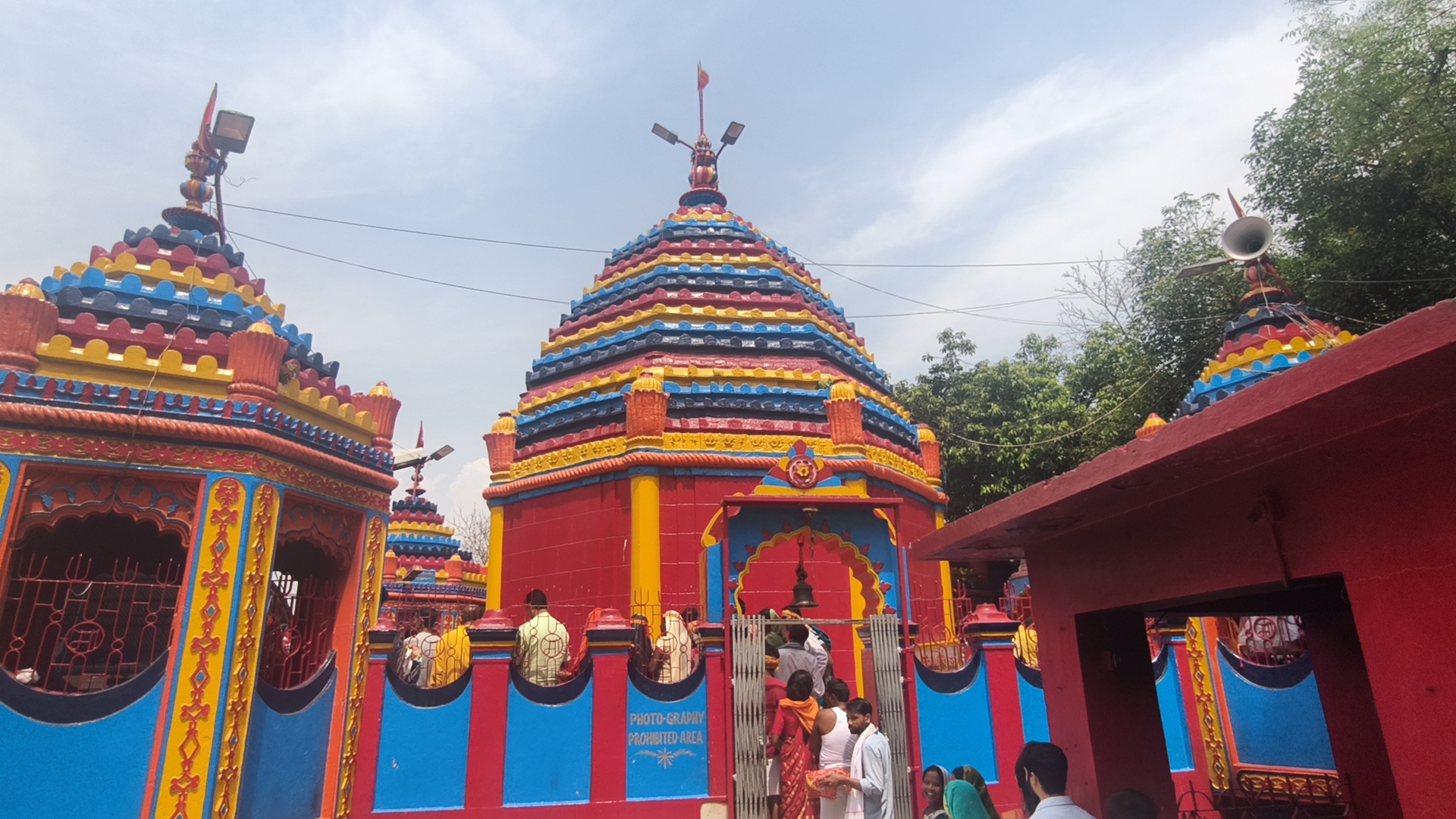 Worship at Maa Chinnamasta Temple in Ramgarh during Chaitra Navratri 2026