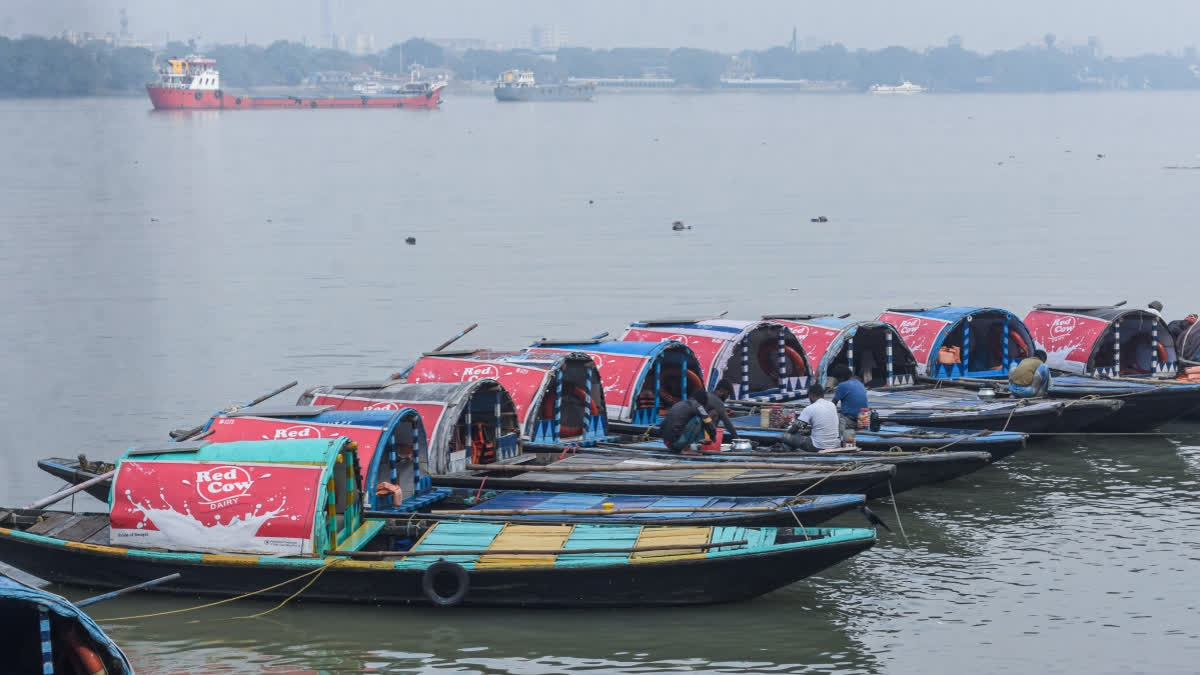 Govt-Funded Study Proposes Incentive-Based Plan To Tackle Ganga's 'Ghost Gear' Crisis Tourist boats stand parked at the banks of river Ganga, at Babughatt in Kolkata on Sunday.