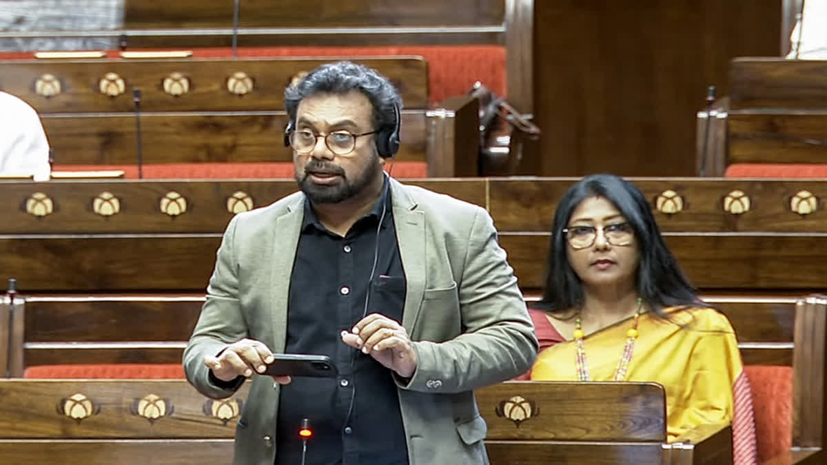 CPI(M) MP John Brittas urged EAM S Jaishankar to raise the issue of revocation of visas of Indian students with the US government.