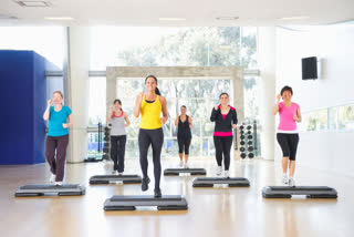ದೈನಂದಿನ ಚಟುವಟಿಕೆಗಳಿಂದ ಮರಣದ ಅಪಾಯ ದೂರ  Health through small actions  Can being active prevent diseases  Emphasis on at weekly exercise