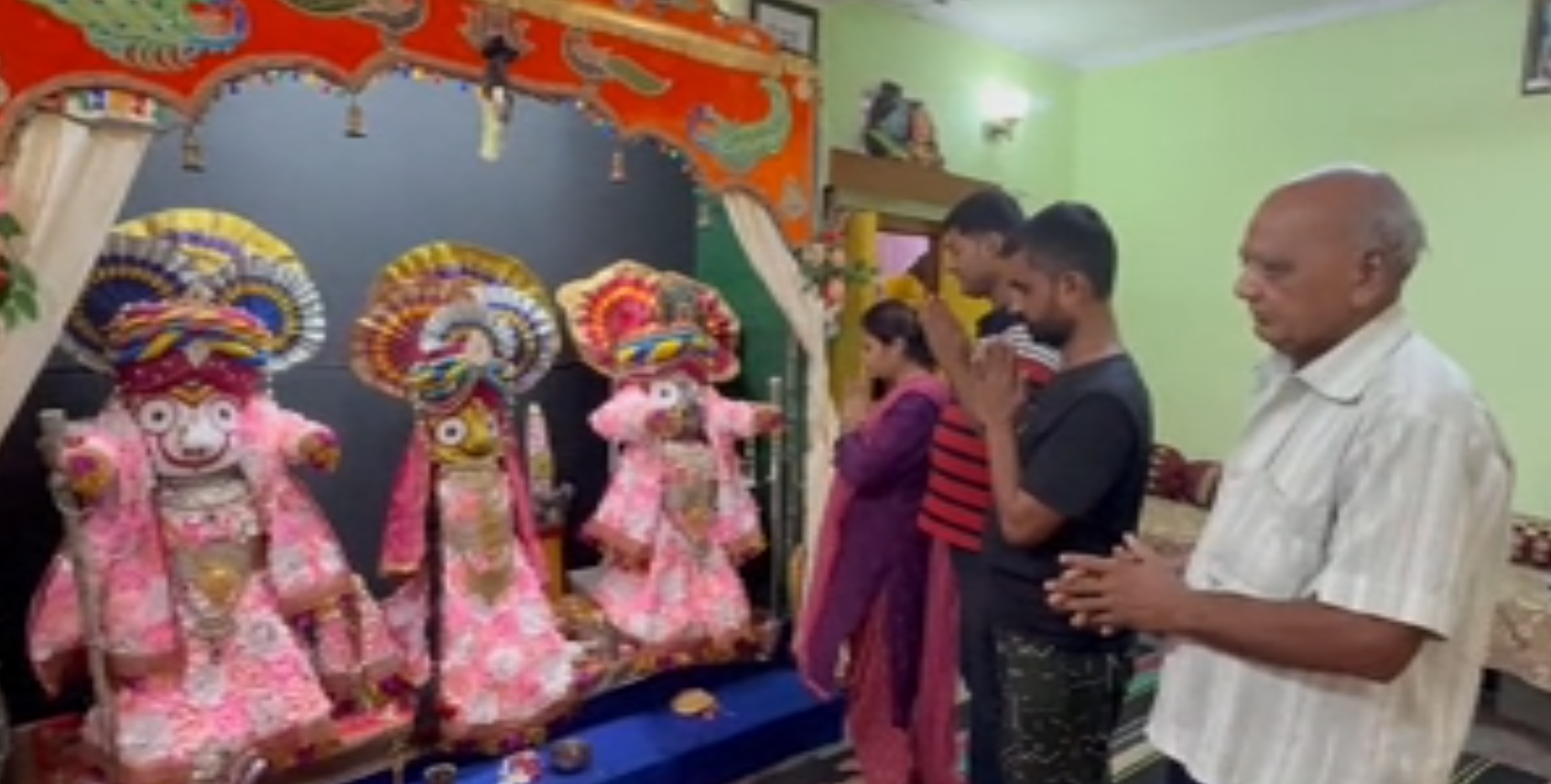 ajab-gajab jagannath rath yatra 2025 fever story up temple interesting news
