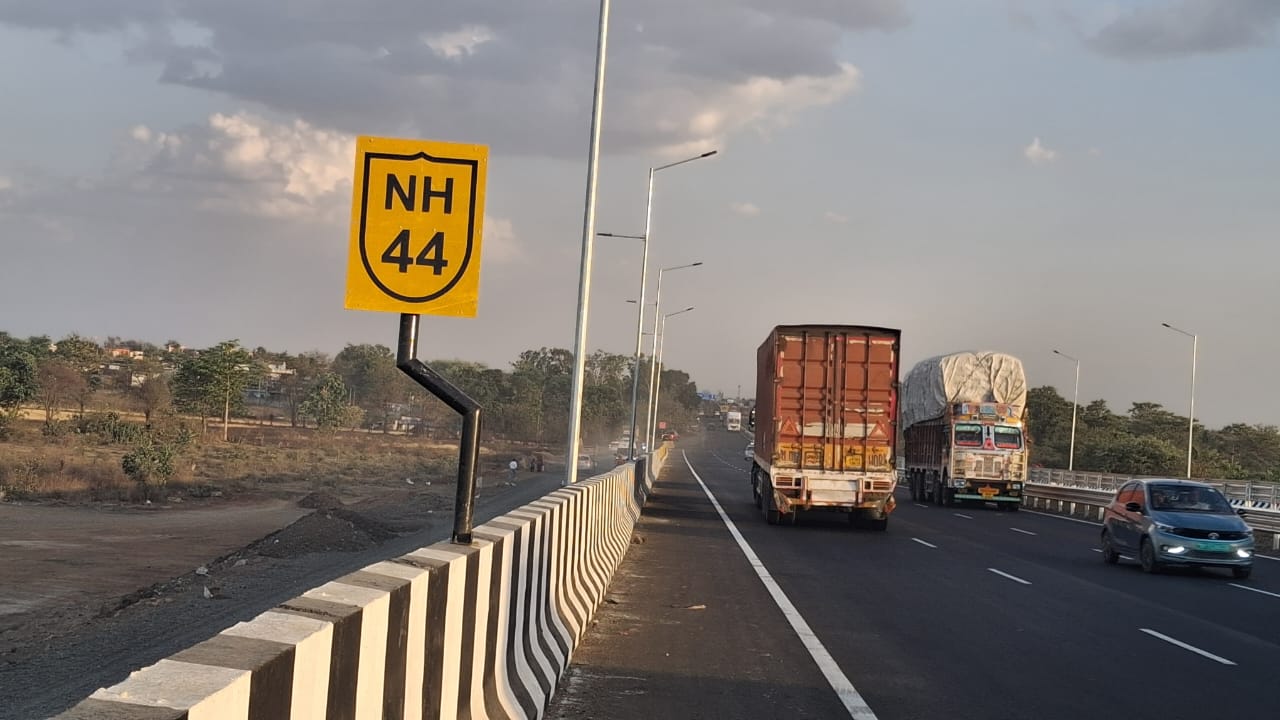 NH 44 IN GRIP OF DRUGS