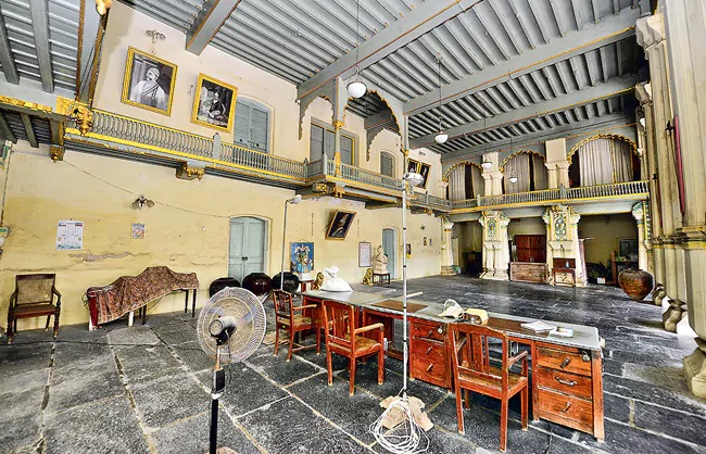Spacious conference hall