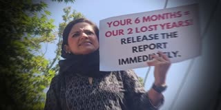 سرینگر میں پی ڈی پی کا ریزرویشن پالیسی کے خلاف احتجاج