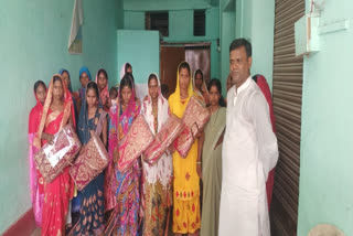 nalanda-volunteers-turn-brothers-help-52-women-get-married-start-new-life-without-dowry