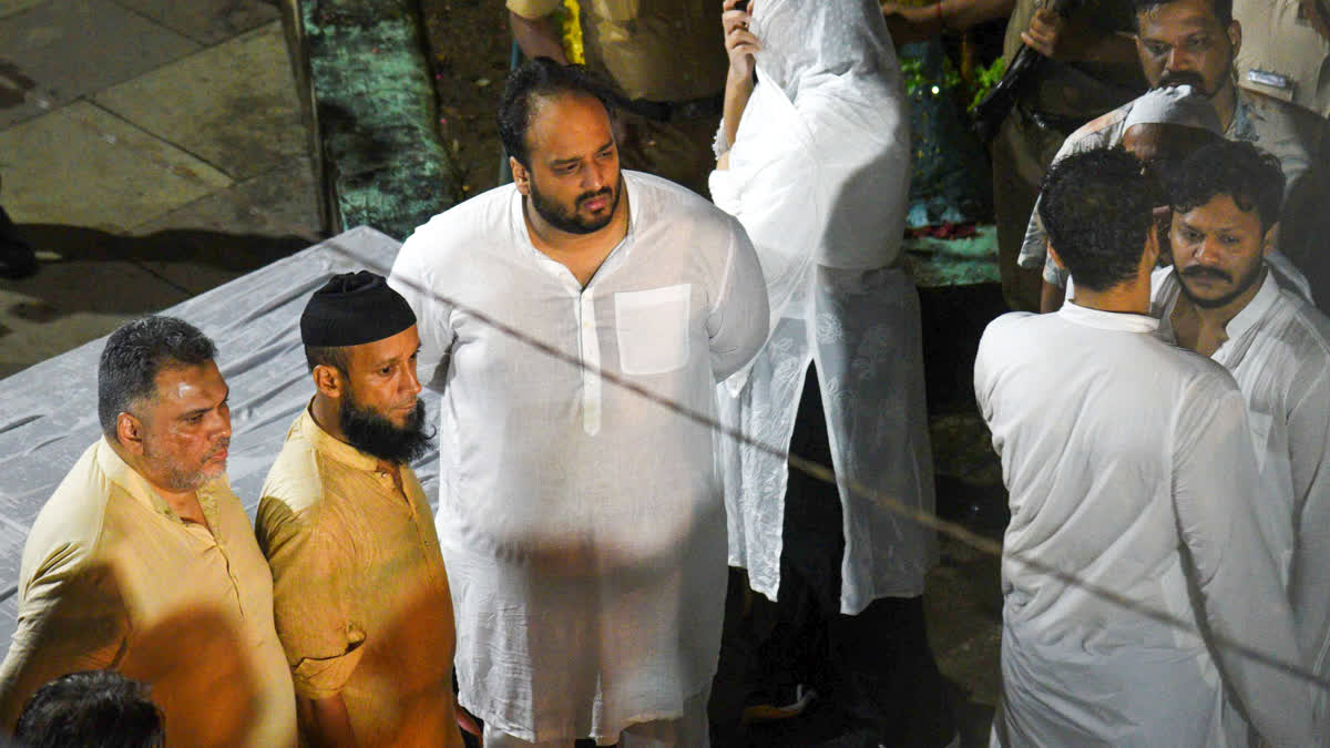Week After Baba Siddique's Murder, Son's Photo Found On Shooter's Phone; Alarming Snapchat Exchanges Revealed Photo of Baba Siddique's son found on shooter's phone. An investigation revealed the use of Snapchat for communication, according to the Mumbai Police.