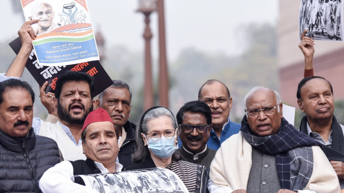 Congress Parliamentary Party Chairperson Sonia Gandhi, with Congress Party President Mallikarjun Kharge, DMK MP TR Balu, SP MP Dharmendra Yadav, and other India Bloc MPs, holds a protest over the renaming of MGNREGA during the ongoing Winter Session, in New Delhi on Thursday.Congress Parliamentary Party Chairperson Sonia Gandhi, with Congress Party President Mallikarjun Kharge, DMK MP TR Balu, SP MP Dharmendra Yadav, and other India Bloc MPs, holds a protest over the renaming of MGNREGA during the ongoing Winter Session, in New Delhi on Thursday.