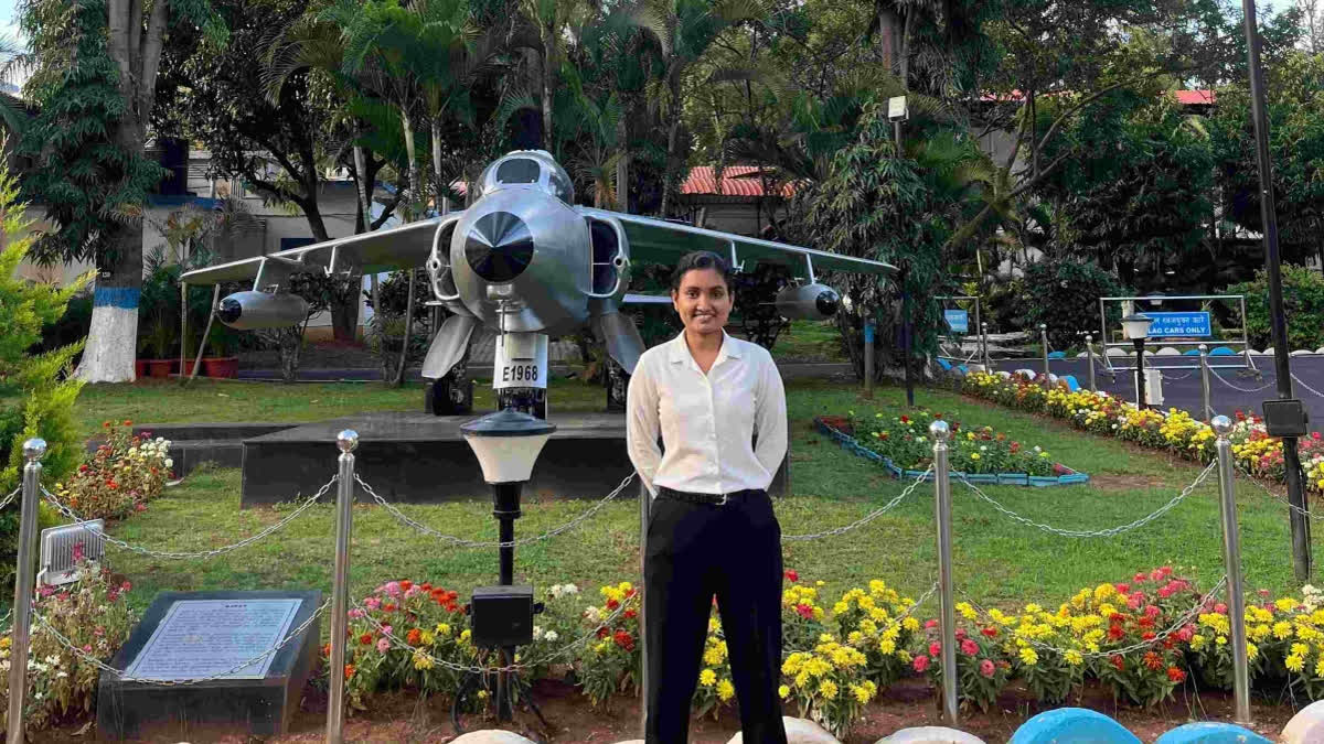 Samruddhi Vaman: The Story Of A Pune Girl’s Journey From Village Roots To IAF Flying Officer Samruddhi Vaman: The Story Of A Pune Girl’s Journey From Village Roots To IAF Flying Officer