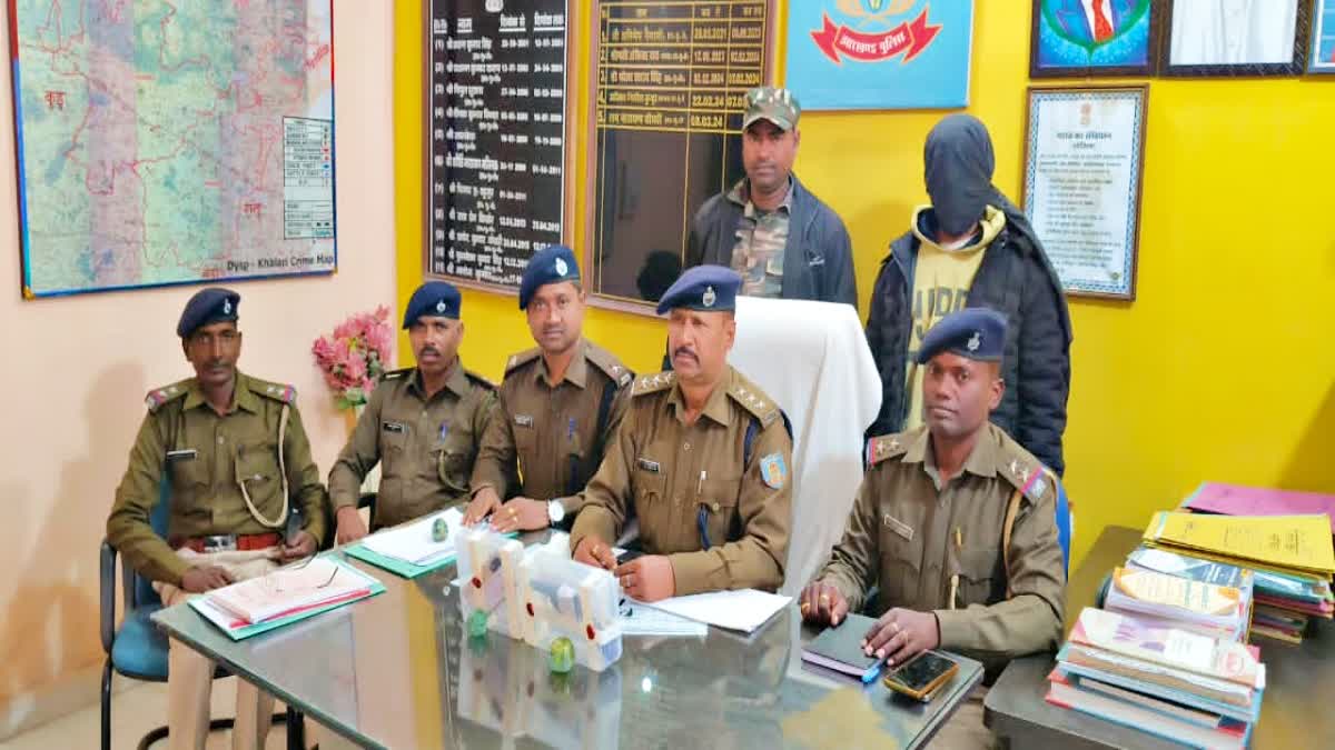 Police arrested TSPC Naxalite with weapons in Ranchi
