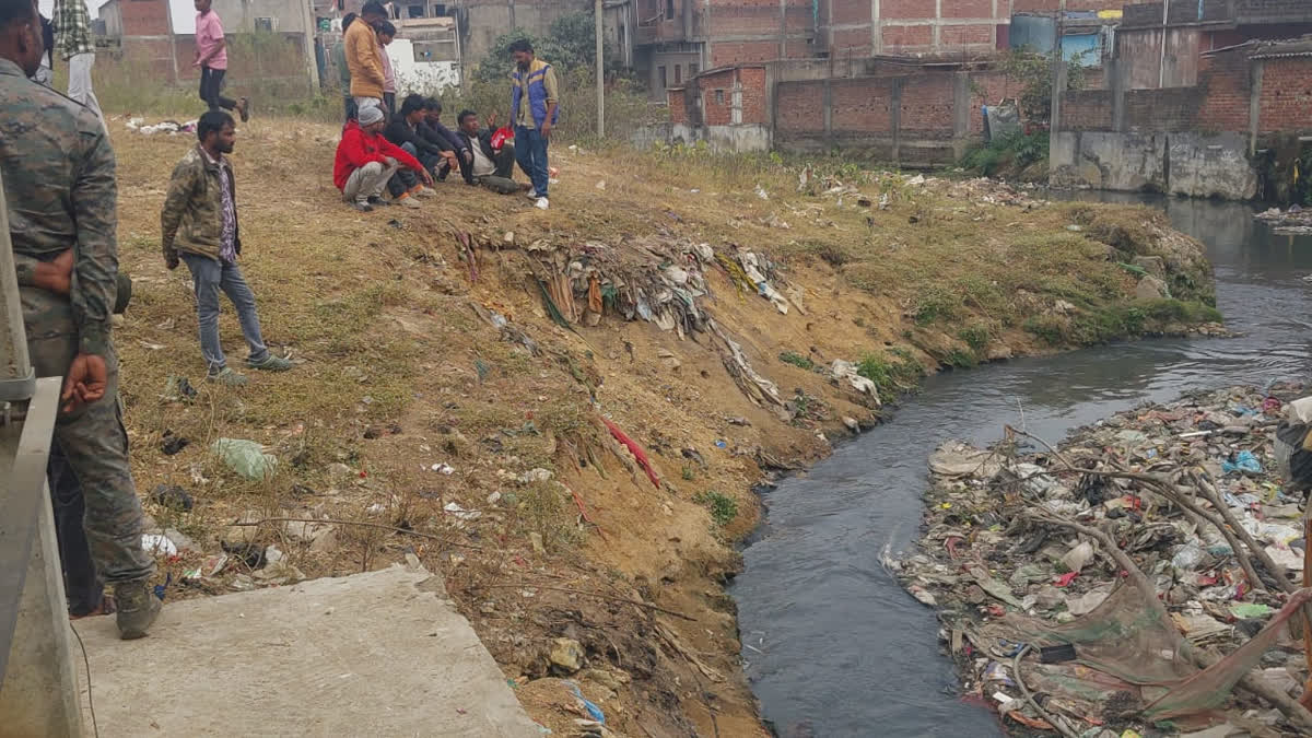 Two Brothers Fall Into Open Drain, Two-Year-Old Dies In Ranchi
