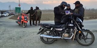 جموں کشمیر، یوم جمہوریہ سے قبل سیکیورٹی انتظامات سخت، جامہ تلاشی جاری