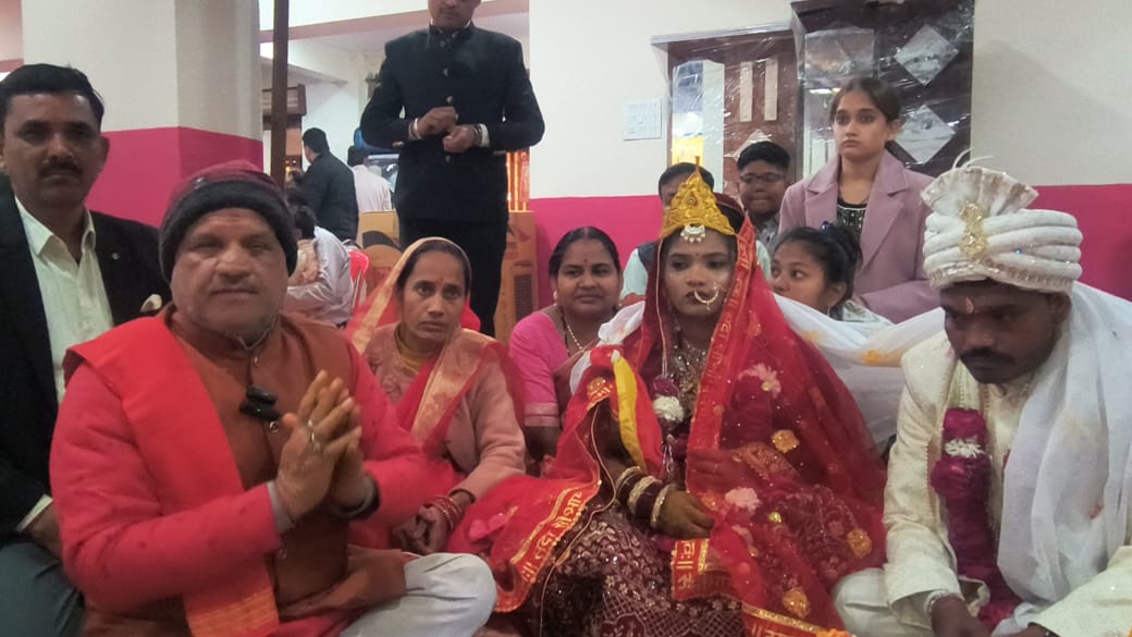 Chhatarpur Gahoi community new tradition 8 vows in wedding save girl child Beti Bachao Beti Padhao
