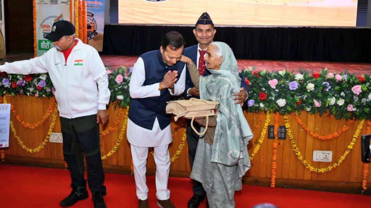 Naveen Jindal honor Kargil warriors