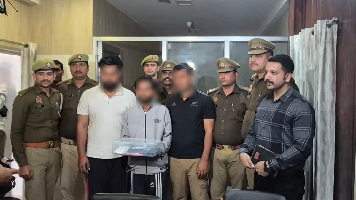 टैक्स चोरी में तीन गिरफ्तार