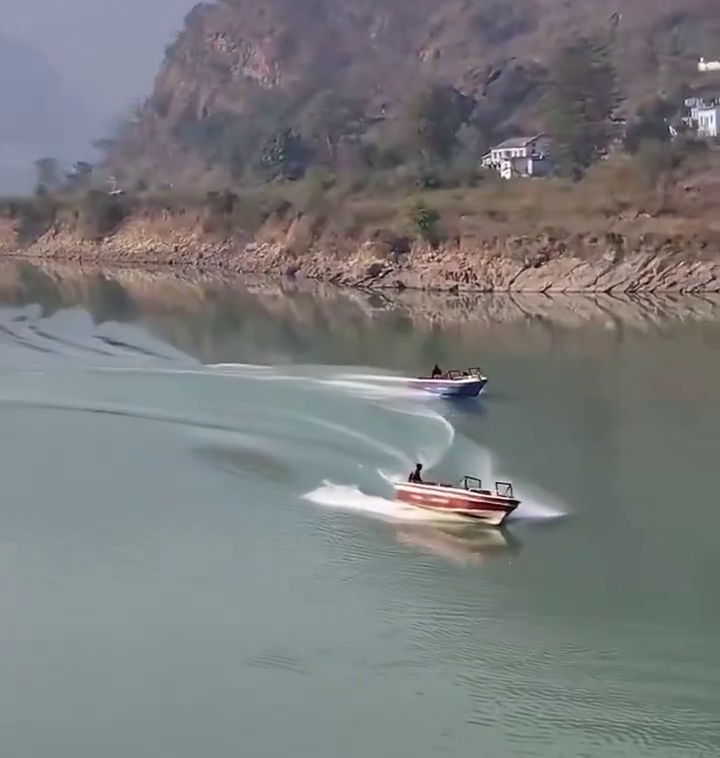 Dhari Devi Boats collision
