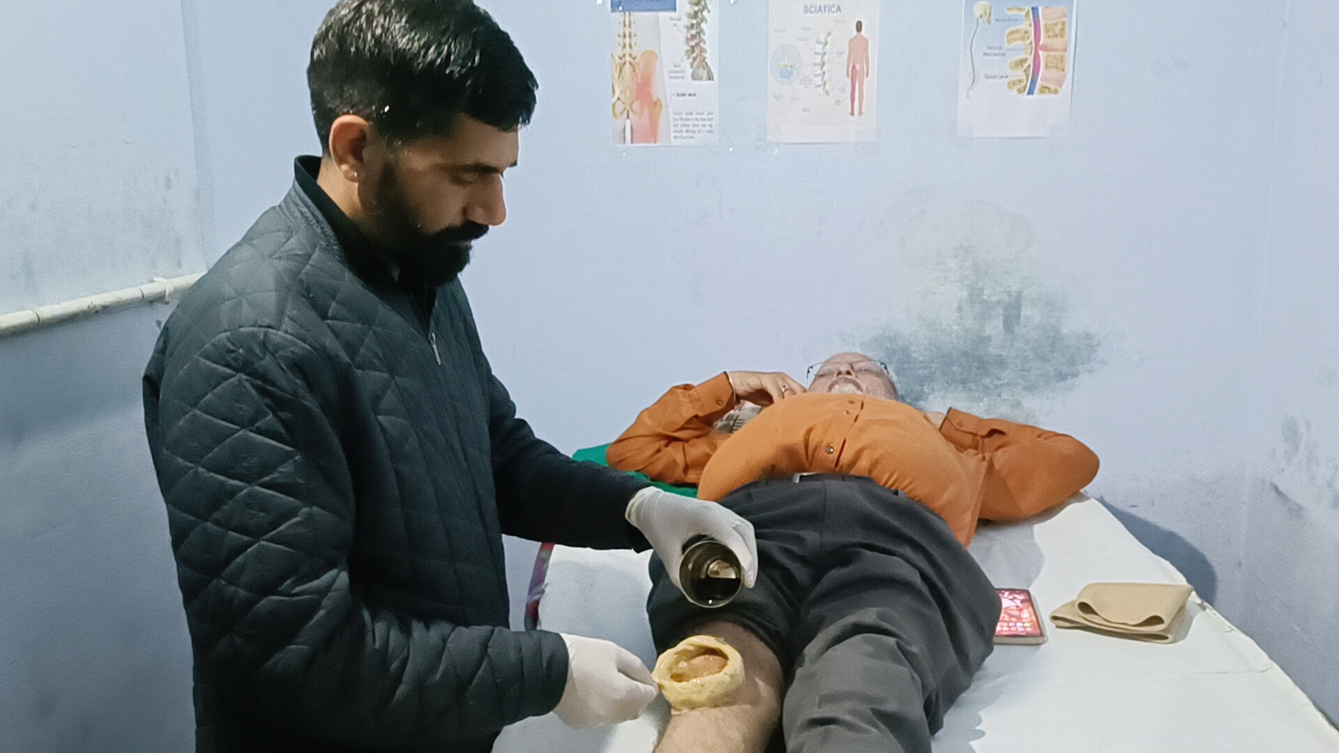 आयुर्वेद औषधालय के रूप में हुई शुरुआत