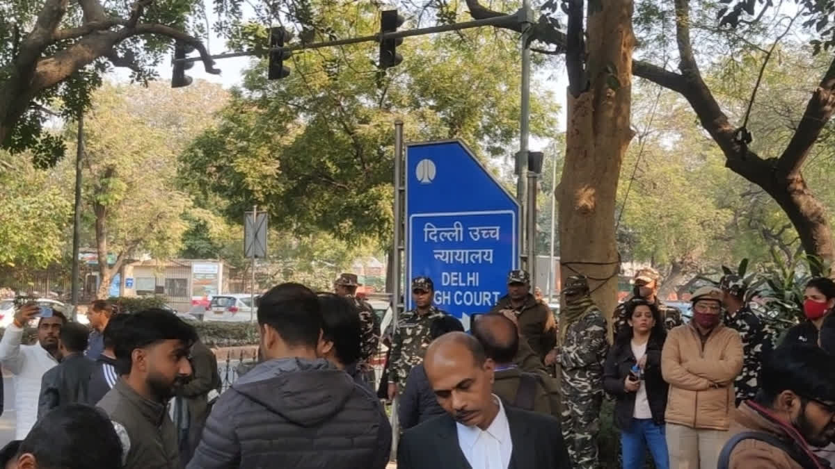 Delhi High Court: Denial Of Timely Treatment By Govt Hospitals Violates Right To Life; Orders Rs 12,000 Compensation Delhi High Court