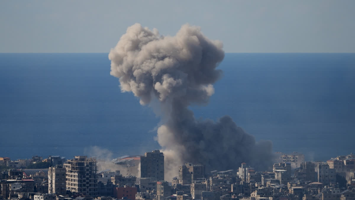 live blog iran israel us war news live updates donald trump mojtaba khamenei tehran gas field qatar dubai saudi arabia middle east conflict crude oil Urdu News