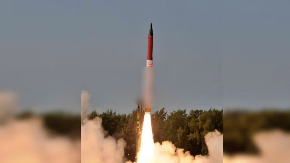 live blog iran israel us war news live updates donald trump mojtaba khamenei tehran gas field qatar dubai saudi arabia middle east conflict crude oil Urdu News