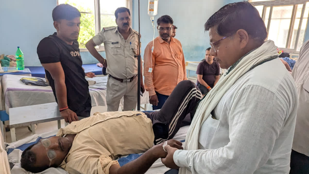 फायरिंग में 2 लोगों को लगी गोली