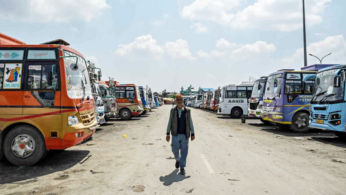 The Long Walk Home As Kashmir’s Wheels Grind To A Halt