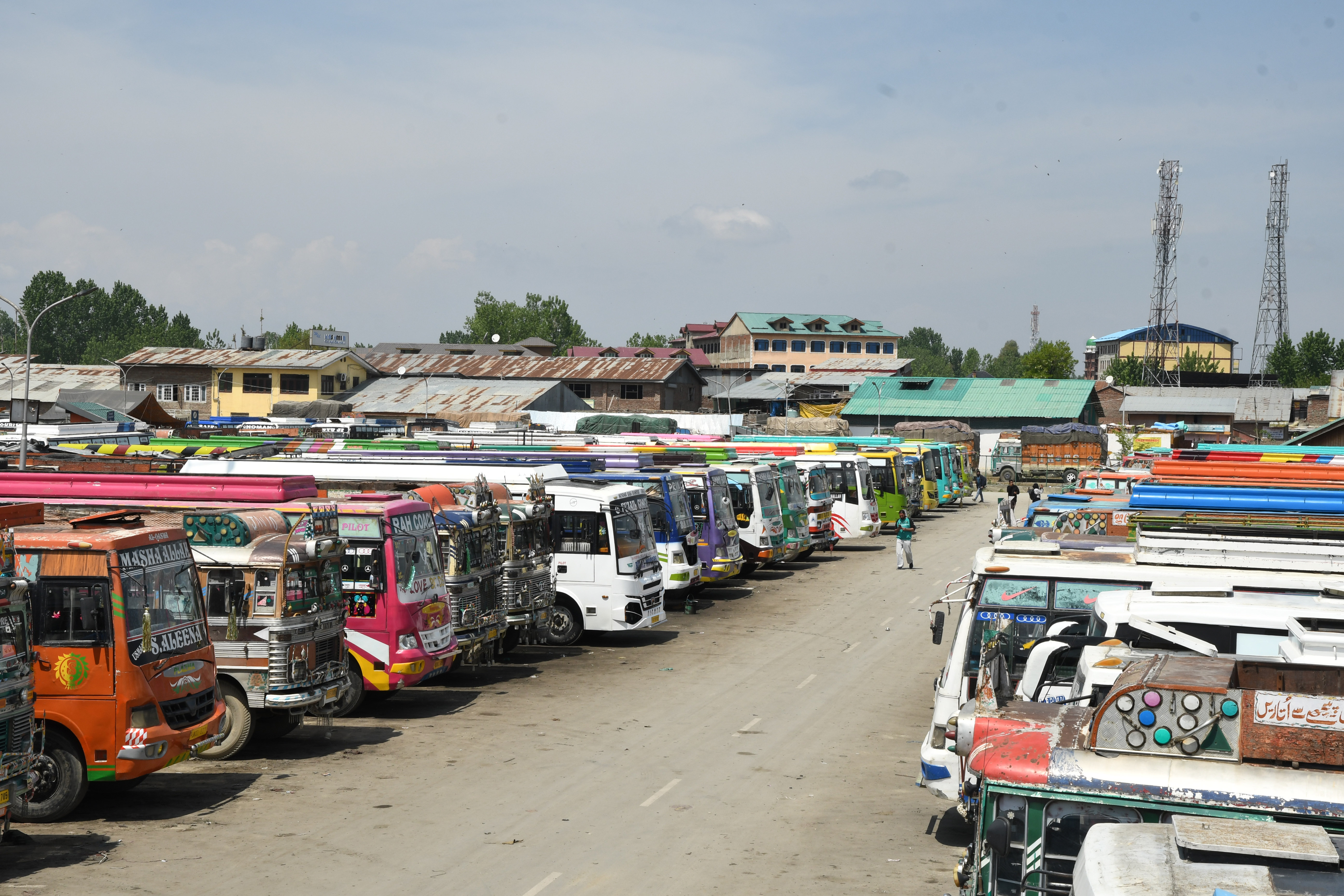 The Long Walk Home As Kashmir’s Wheels Grind To A Halt