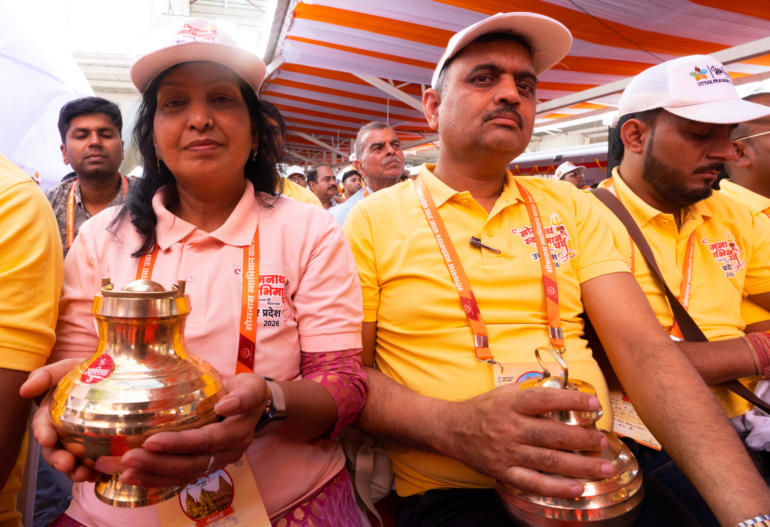 Uttar Pradesh Chief Minister Yogi Adityanath on Sunday inaugurated the Somnath Swabhiman Yatra in Lucknow as part of the Somnath Swabhiman Parv.   Speaking on the occasion, he said