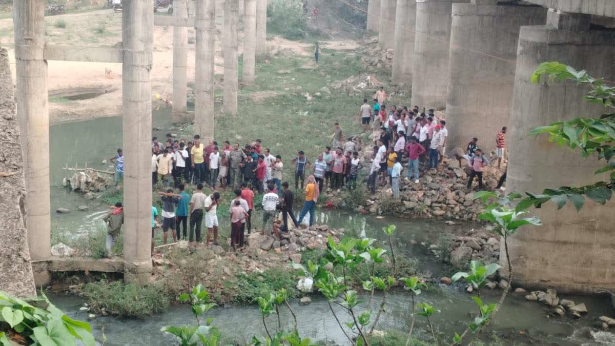 missing-girl-student-dead-body-found-in-giridih