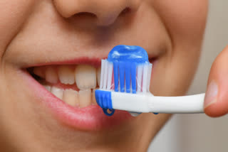 BENEFITS OF SALT TOOTHPASTE