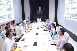 यमुना की सफाई को लेकर जल बोर्ड के साथ बैठक