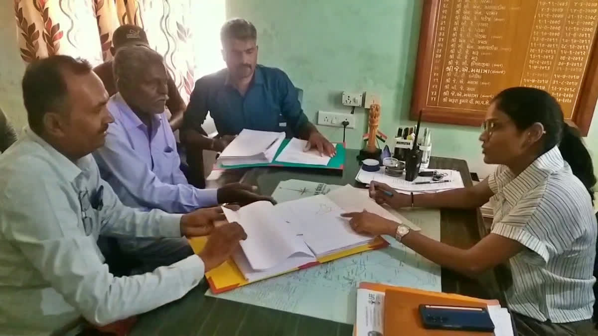 જુનાગઢના ગણેશનગરના સ્થાનિકોને વનવિભાગની નોટિસ