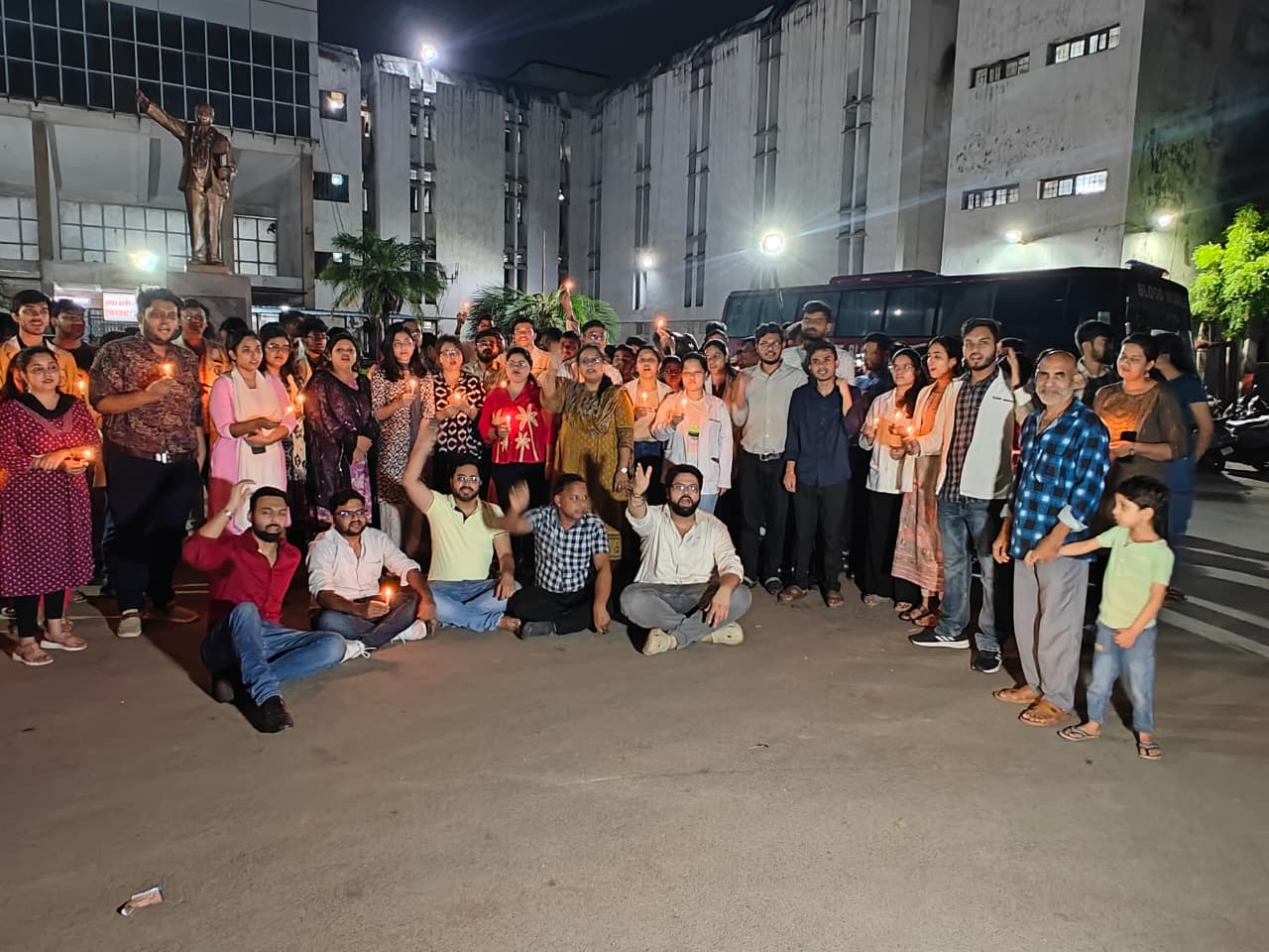 Doctors protest with candlelight march