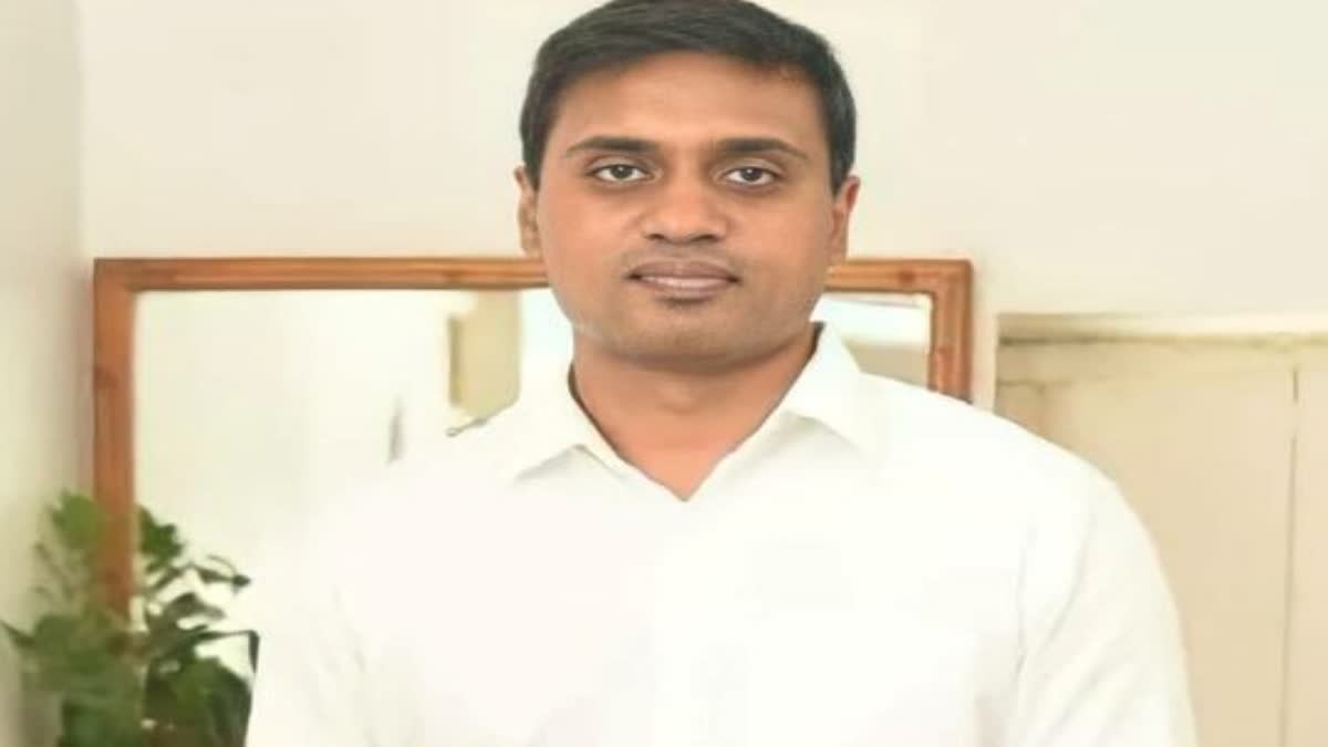 ఎంపీ మిథున్‌రెడ్డికి ఆగస్టు 1 వరకు రిమాండ్‌ - రాజమండ్రి సెంట్రల్ జైలుకు ...