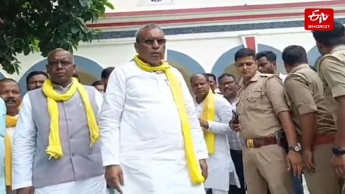 मऊ में ओपी राजभर.