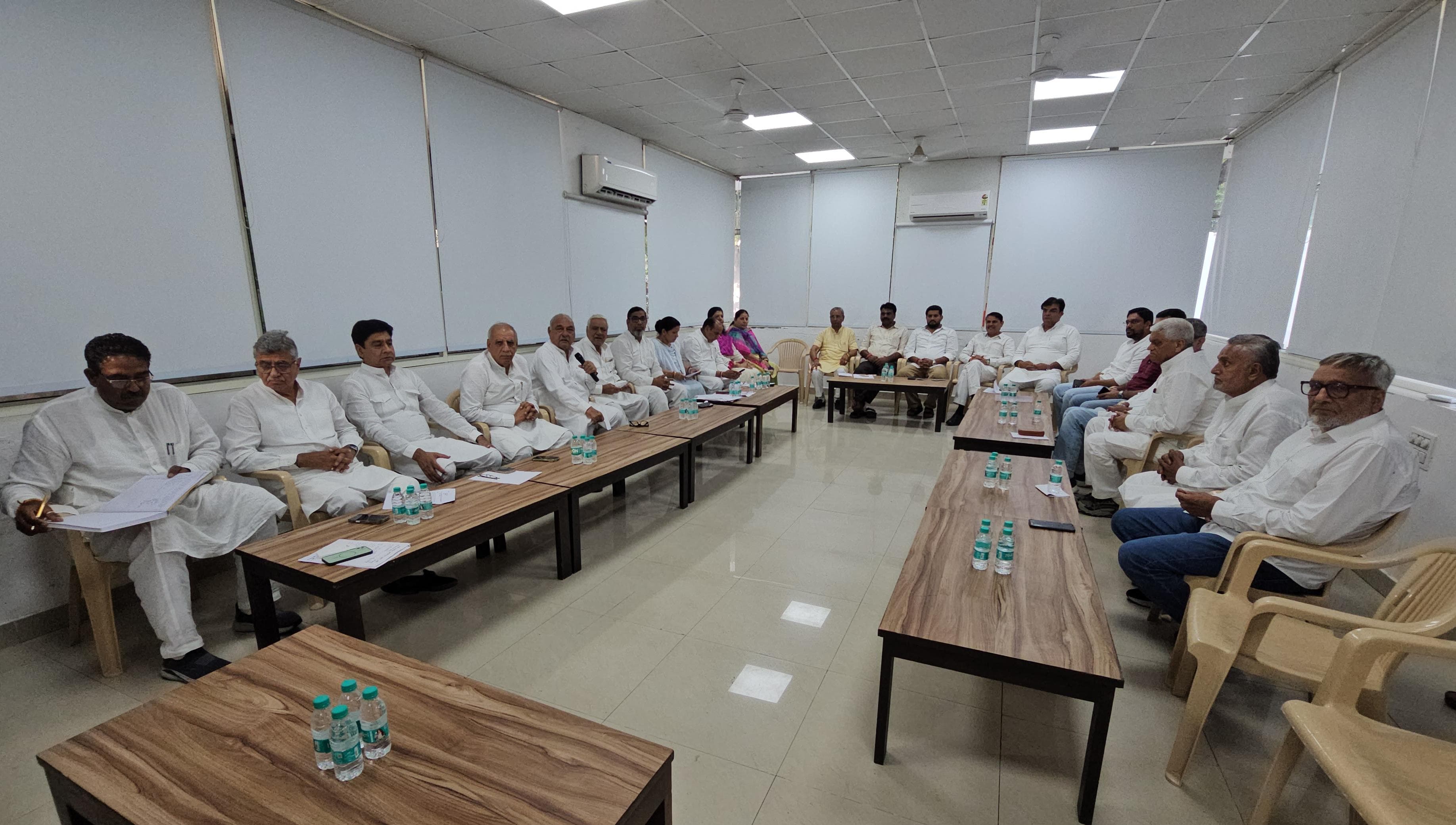 Congress Legislature Party meeting in Chandigarh Bhupinder Singh Hooda Assembly Monsoon session