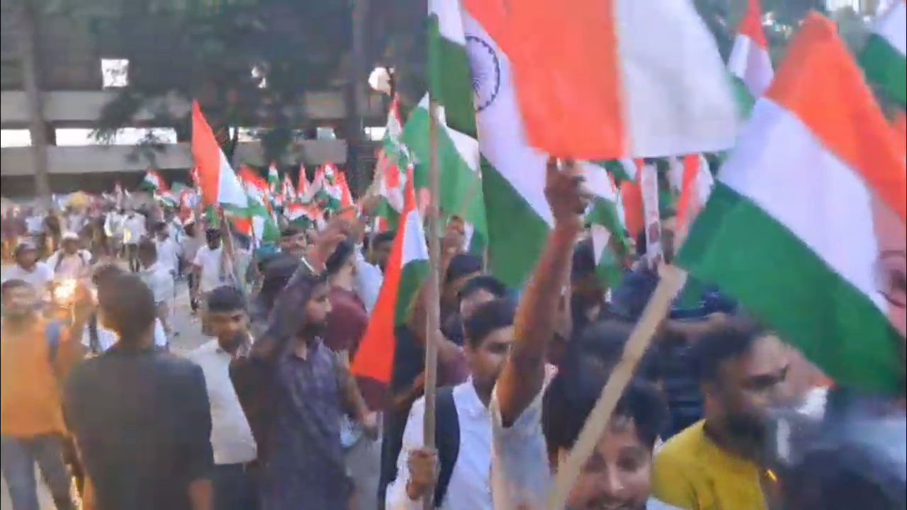 employees-protest-over-cancellation-of-jssc-cgl-exam-in-ranchi