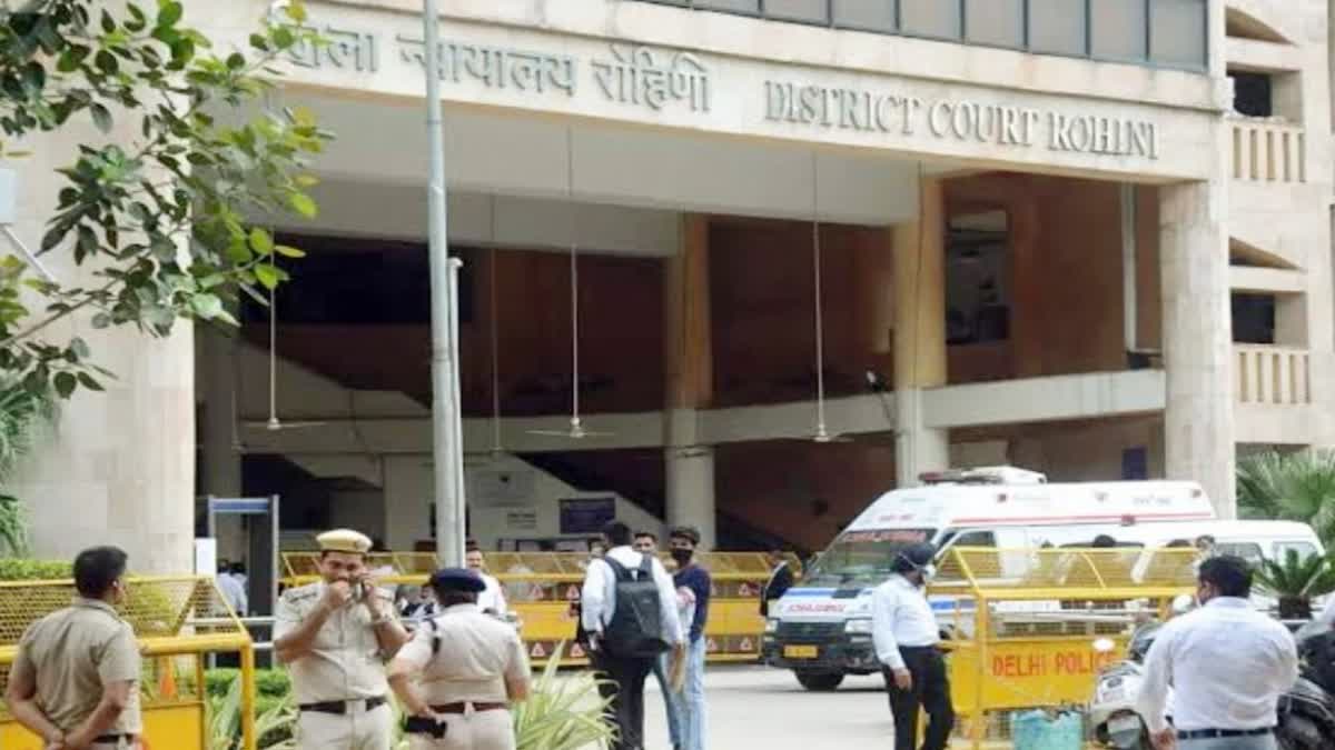 दिल्ली की निचली अदालतों के वकील करेंगे न्यायिक कार्यों का बहिष्कार