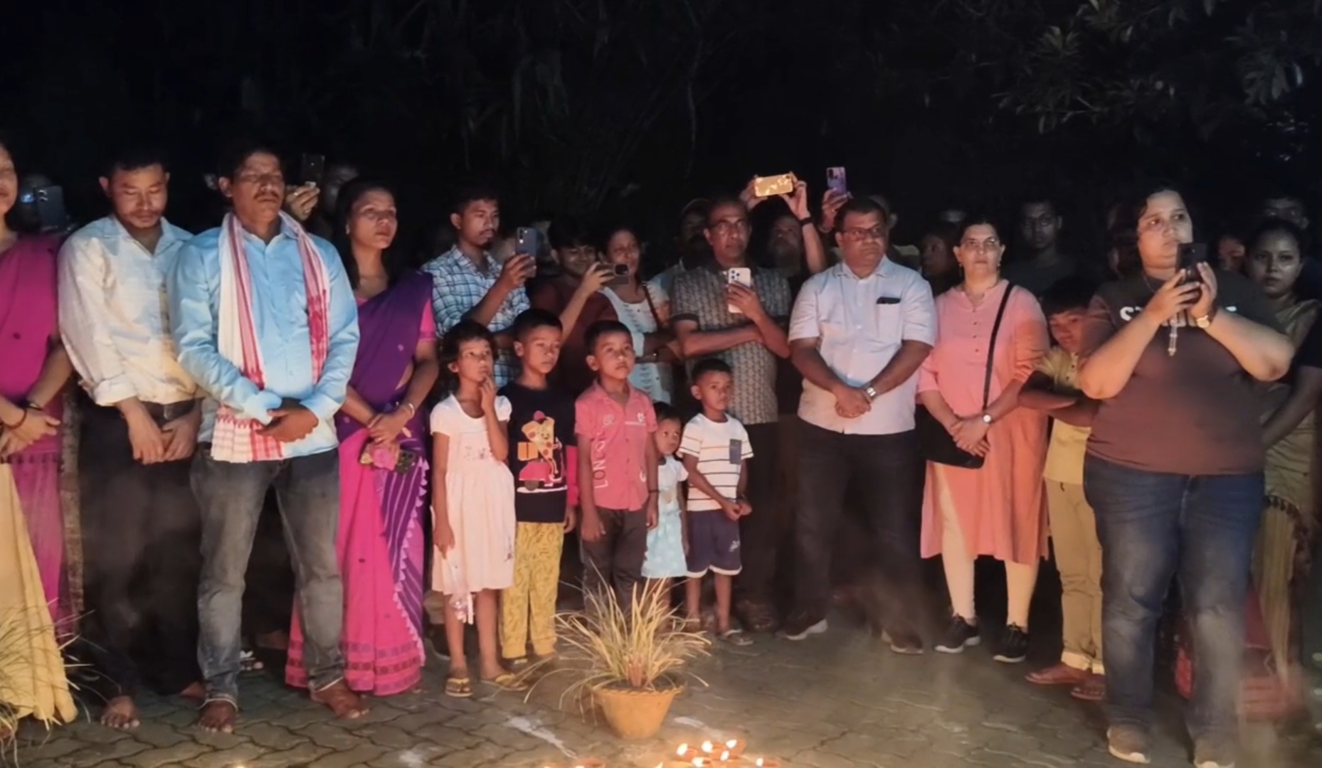 Zubeenzubeen garg death one month Tourists also lit candles at the tribute ceremony in Kaziranga