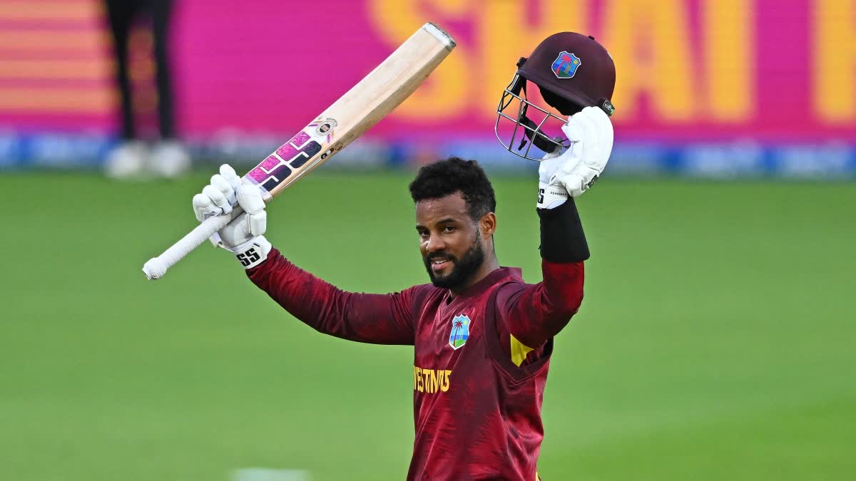 சர்வதேச கிரிக்கெட்டில் தனித்துவ சாதனை படைத்த ஷாய் ஹோப்!