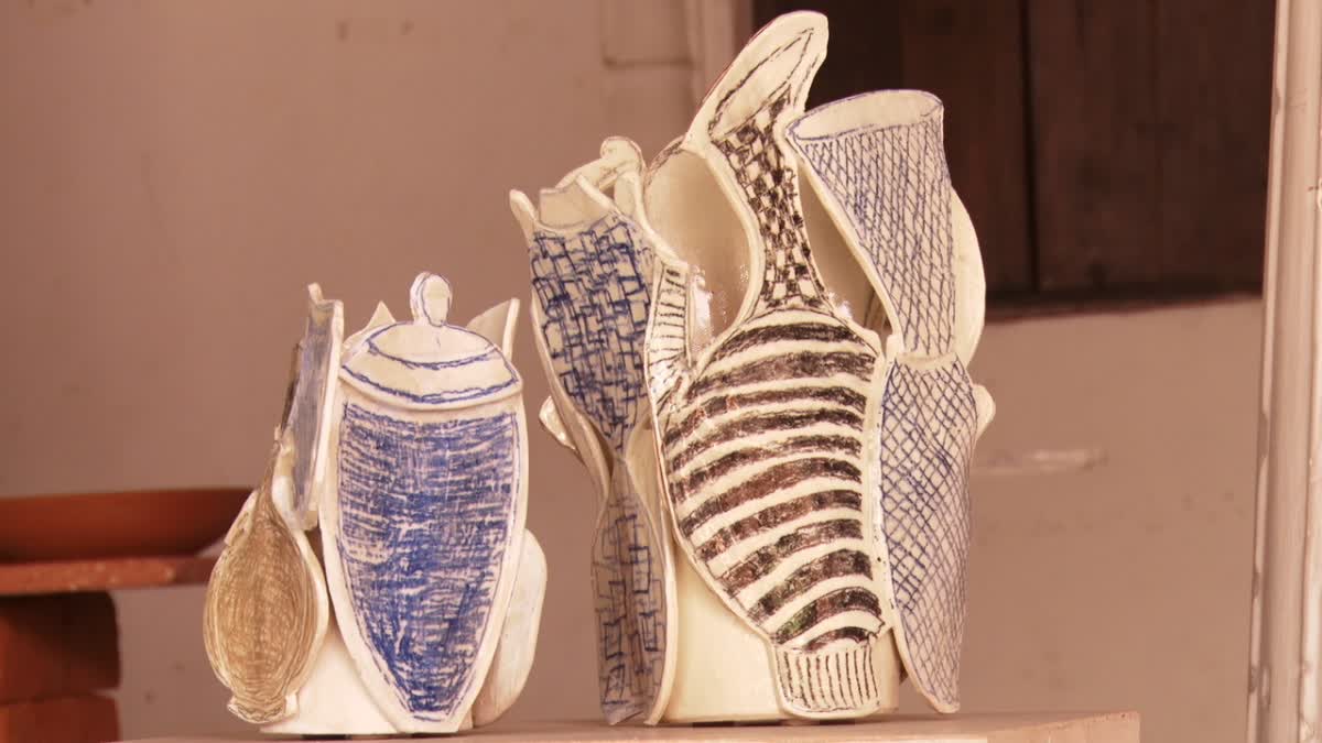 GAUHAR MAHAL POTS MARKET